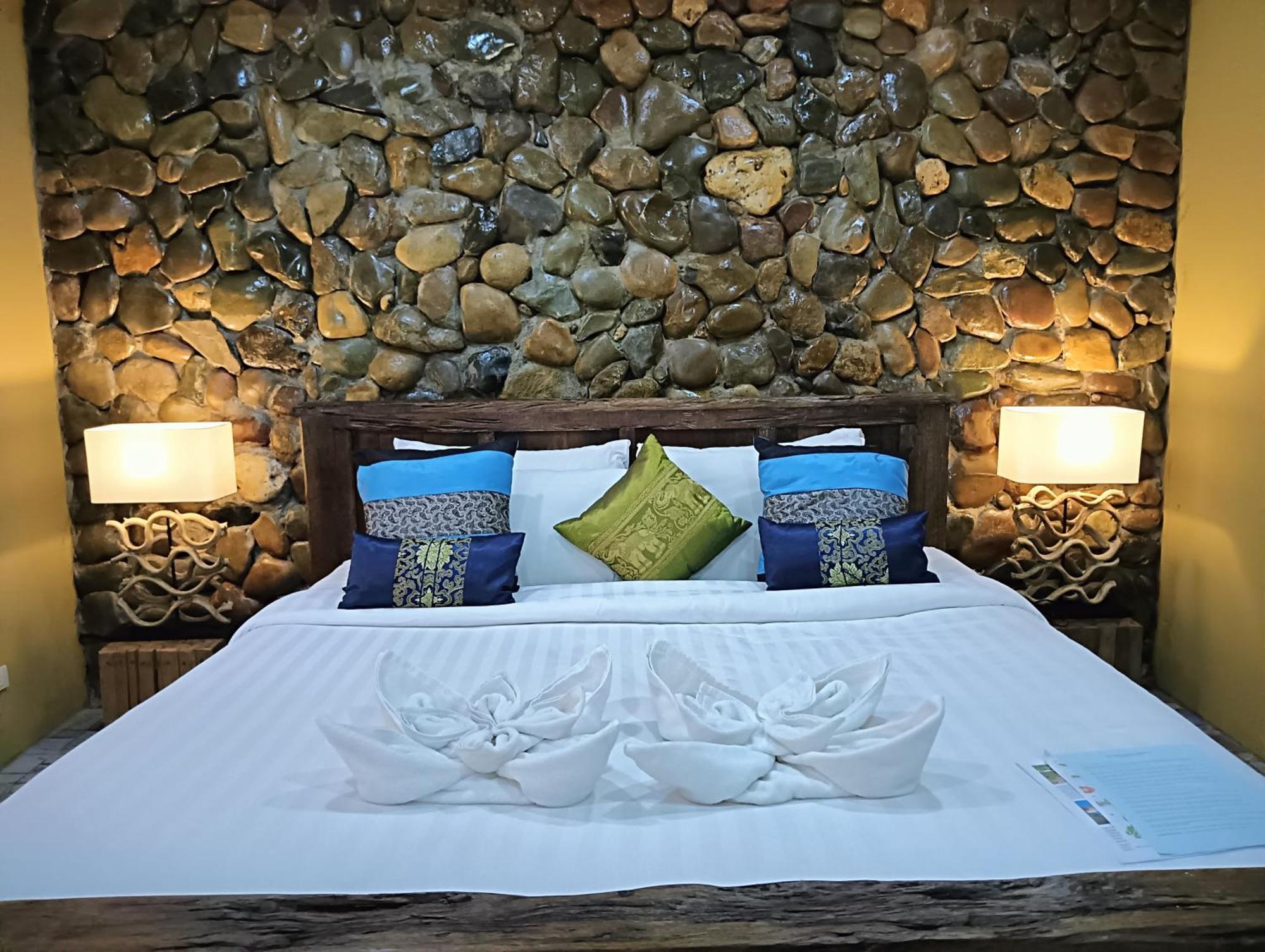 On The Mekong Resort Luangprabang Kültér fotó
